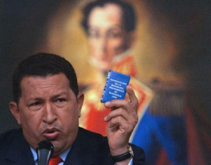 Constitución y tiempo histórico