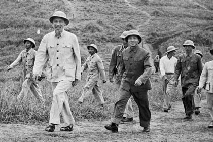 "Batallar en Medio del Bloqueo"